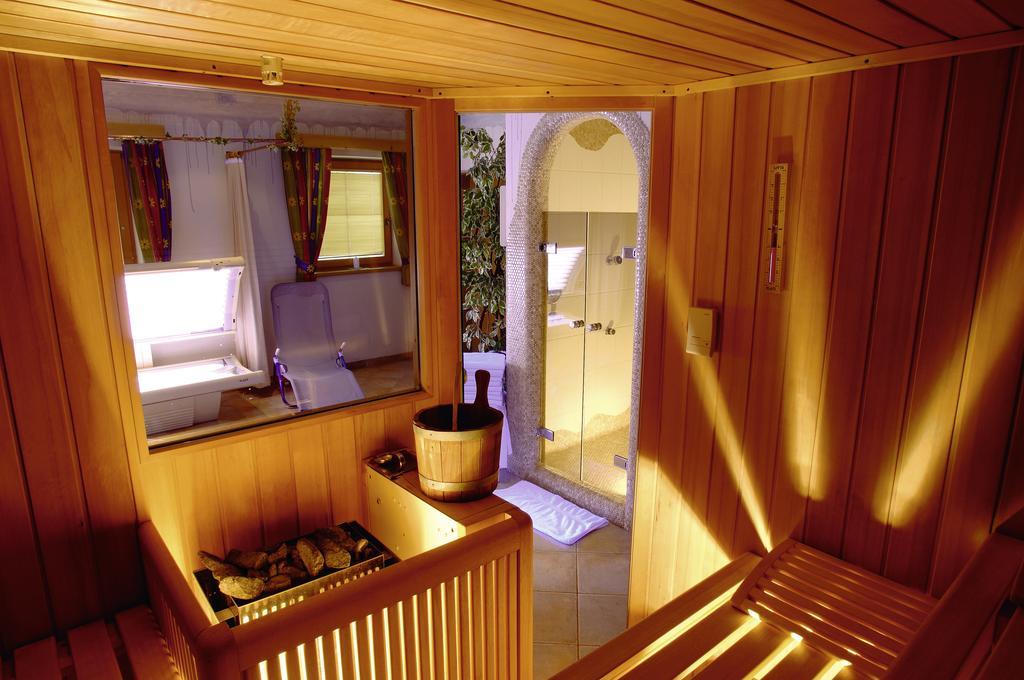Familienhotel Moos-Alm لينز المظهر الخارجي الصورة