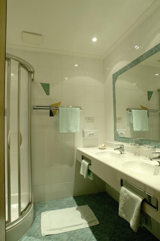 Familienhotel Moos-Alm لينز الغرفة الصورة